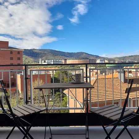 Alojamiento Moderno Y Sofisticado Con Vistas A La Ciudad Bilbao Kültér fotó