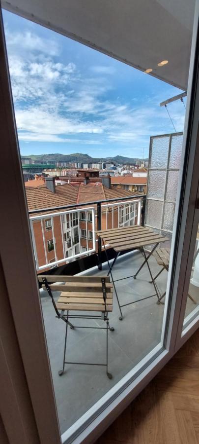 Alojamiento Moderno Y Sofisticado Con Vistas A La Ciudad Bilbao Kültér fotó